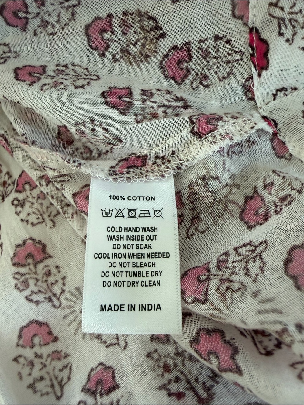 M.A.B.E. White Floral Button-Front Blouse with Pink Print SIZE SMALL- NWOT - Picture 6 of 6